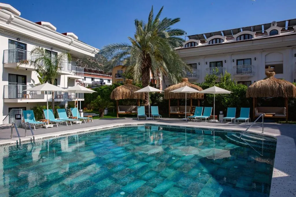 Blue Star Hotel